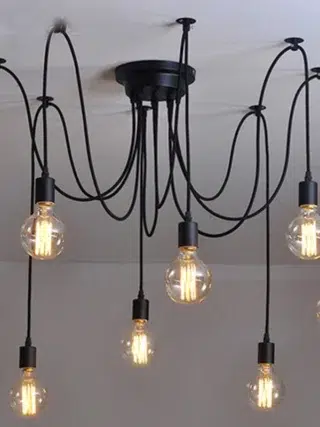 Plafonnier noir à ampoules pendantes modulables