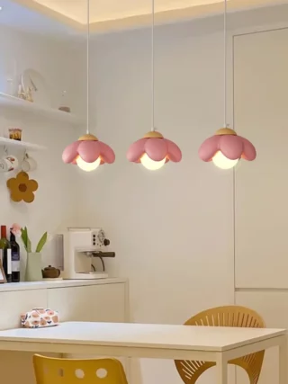 Plafonnier suspendu fleur blanche poétique